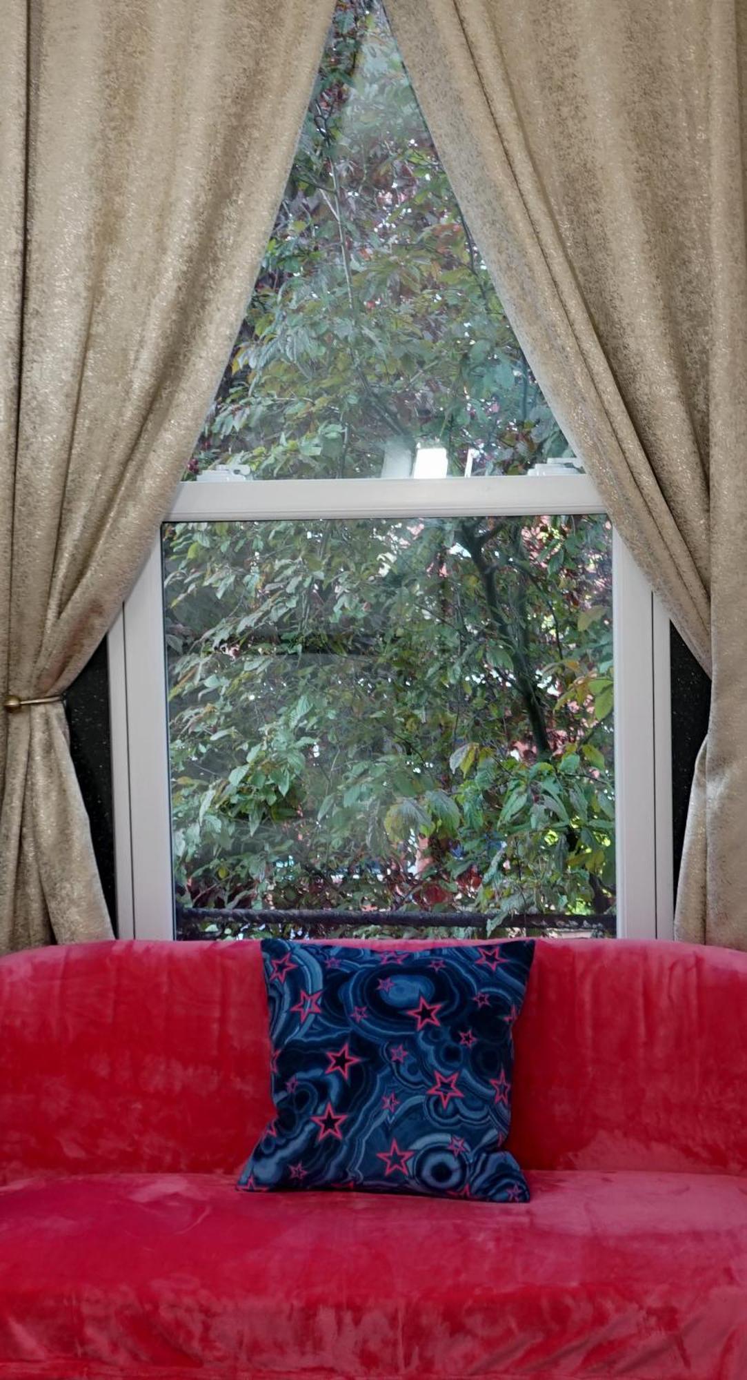 Beautiful London Home Sleeps 6, 2 Minutes To Metro Zewnętrze zdjęcie